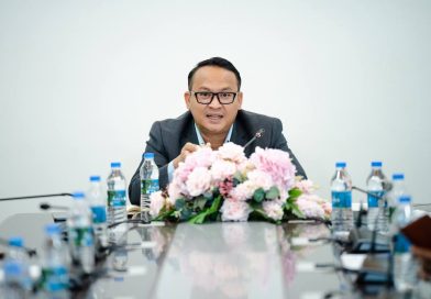 ក្រុមការងារដោះស្រាយវិវាទនៃក្រសួងរៀបចំដែនដី​ នគរូបនីយកម្ម​ និងសំណង់ រៀបចំកិច្ចប្រជុំពិនិត្យនិងដោះស្រាយលើសំណើសុំអន្តរាគមន៍របស់ឈ្មោះ សៀវ សុផល ស្នើសុំអន្តរាគមន៍ ដកបណ្ណដីចំនួន ២៧ បណ្ណ ទំហំ ៣១ ហិកតា ពីម្ចាស់បំណុលឈ្មោះ លី គង់