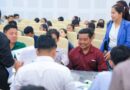 ក្រសួងរៀបចំដែនដី នគរូបនីយកម្ម និងសំណង់ បានបន្តសម្របសម្រួលដោះស្រាយនិងទទួលពាក្យស្នើសុំផ្ទេរកម្មសិទ្ធិដីធ្លីពីសំណាក់ពុកម៉ែ ពូមីង បងប្អូនដែលជាអតិថិជនគម្រោង ឡេង ណាវ៉ាត្រា ព្រះប្រសប់ ដែលមានទីតាំងស្ថិតនៅភូមិស្វាយ និងភូមិពោធ៍ ឃុំស្វាយពោធ៍ ស្រុកស្រីសន្ធរ ខេត្តកំពង់ចាម